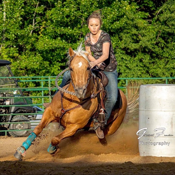 Meet your Posher, Nacosja - Picture 1 of 1